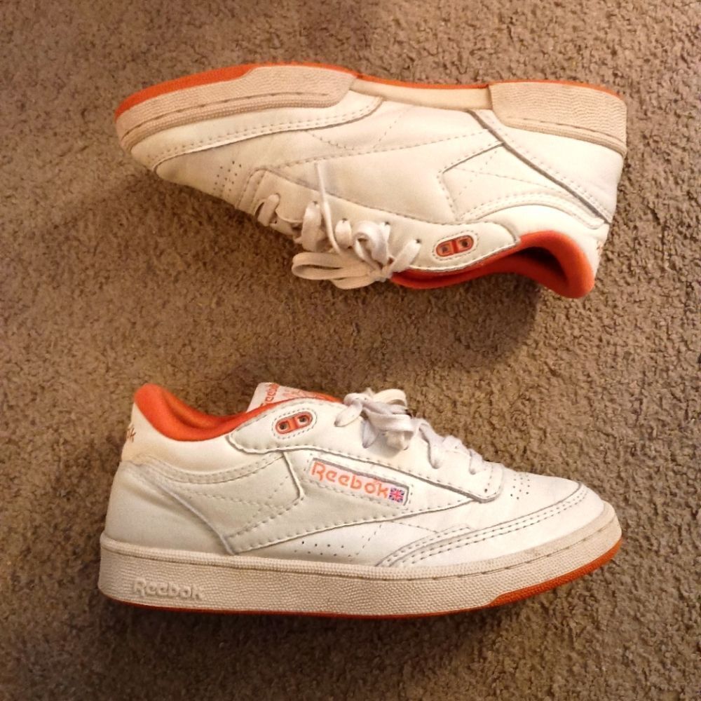 Reebok Club C Mid II Vintage Mens White Orange Leather Sneakers Sz 8.5 PREOWNED